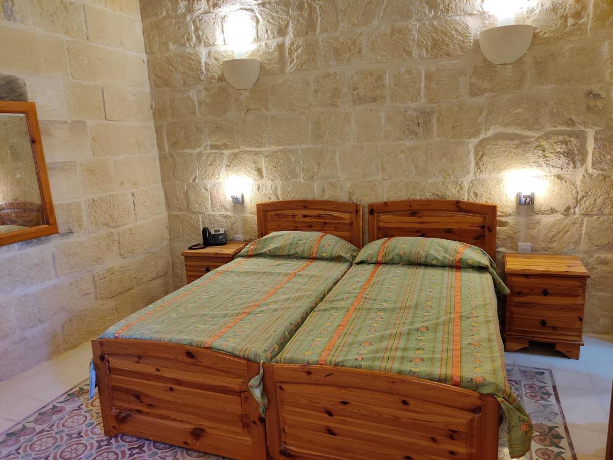 Sannat Country Inn מראה חיצוני תמונה