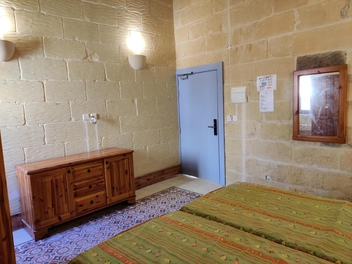 Sannat Country Inn מראה חיצוני תמונה