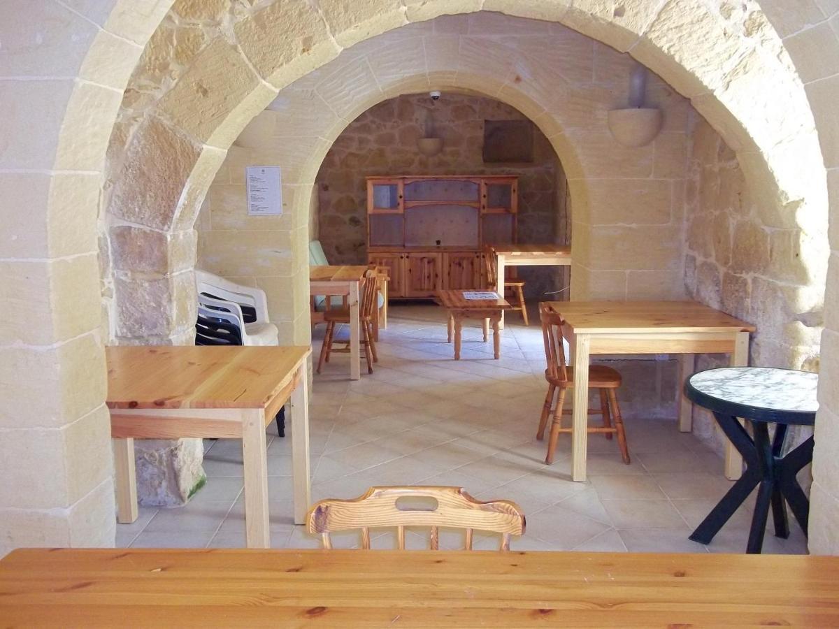 Sannat Country Inn מראה חיצוני תמונה