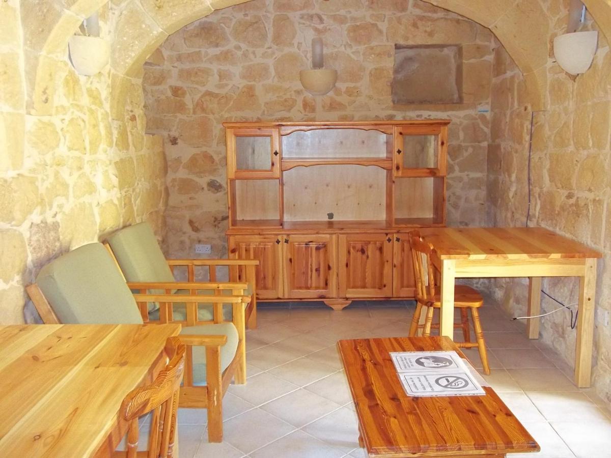 Sannat Country Inn מראה חיצוני תמונה