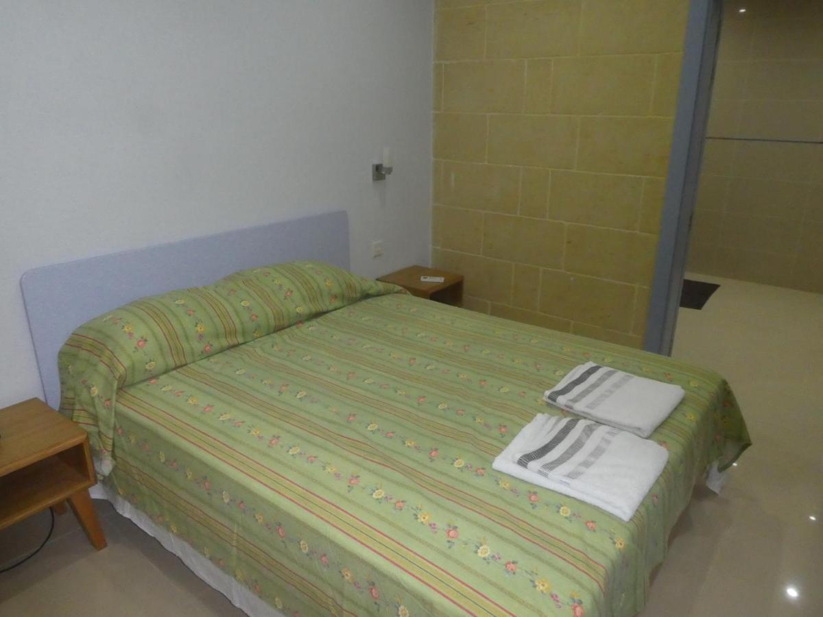 Sannat Country Inn מראה חיצוני תמונה